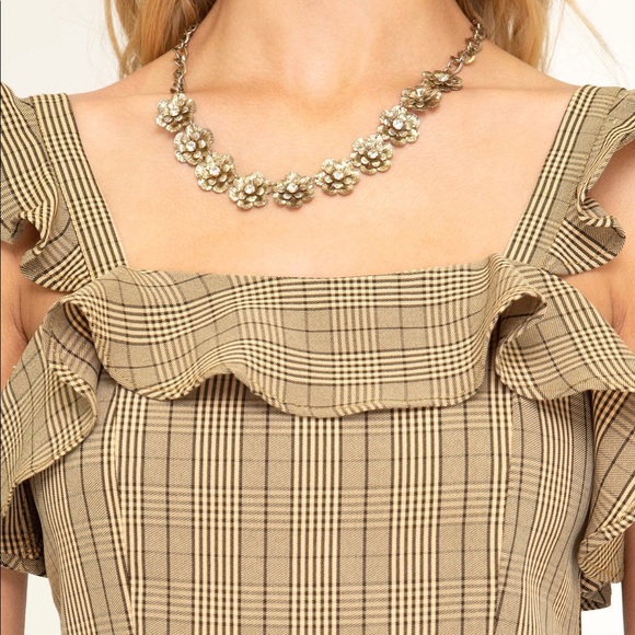 Sleeveless Plaid Ruffle Top - Picture 4 of 4